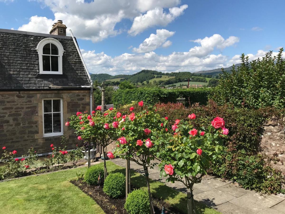 Leven House Bed And Breakfast Crieff Zewnętrze zdjęcie