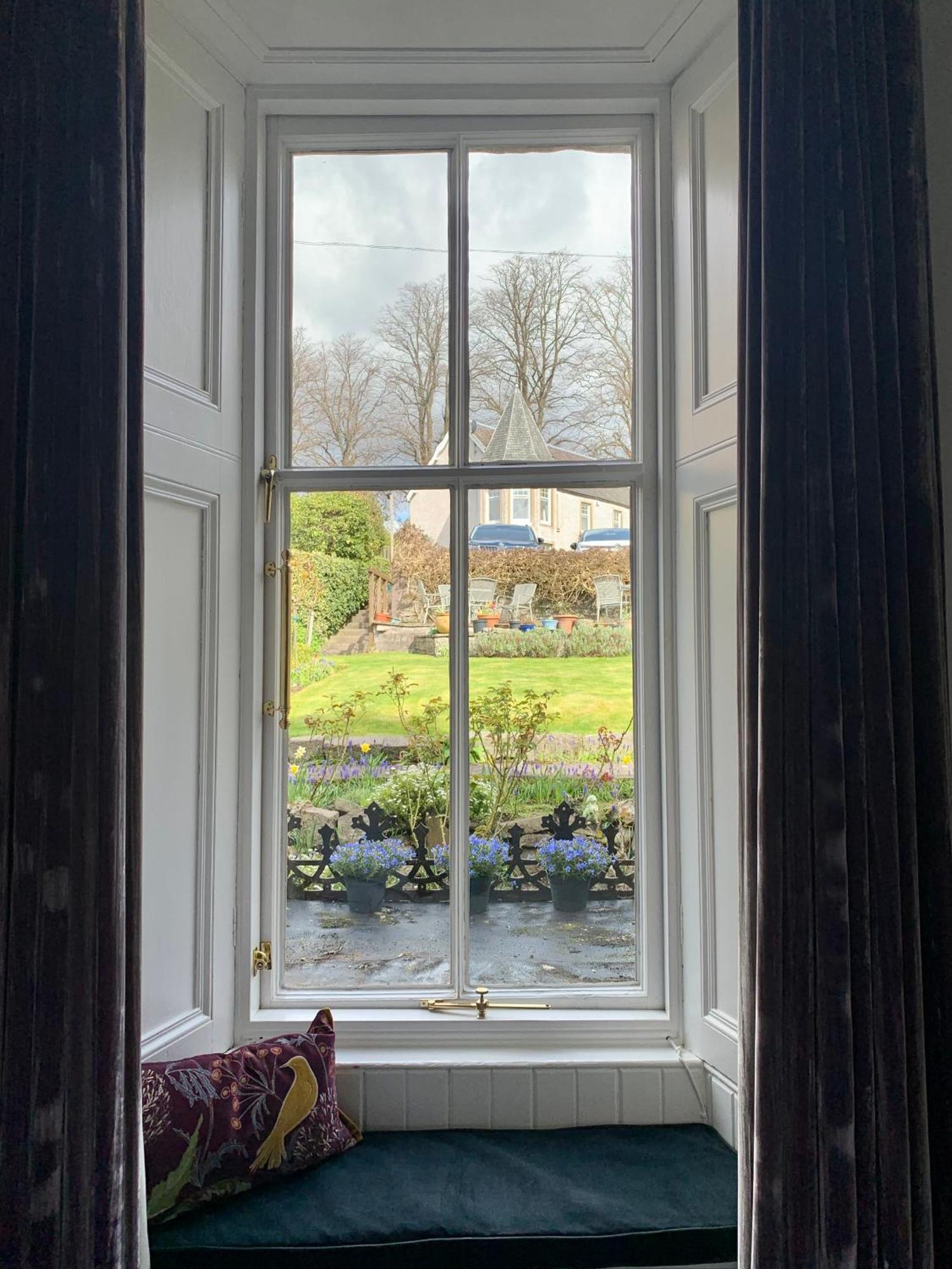Leven House Bed And Breakfast Crieff Zewnętrze zdjęcie